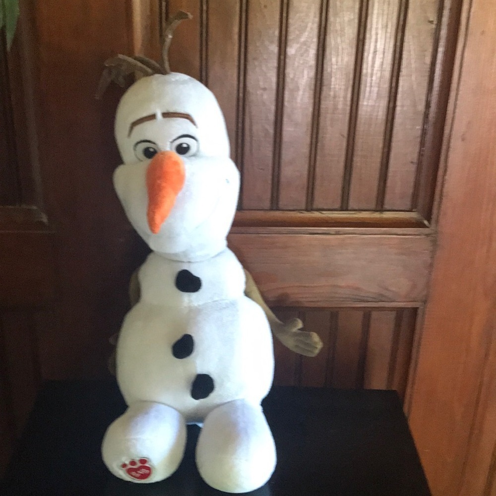 * RETIRED Build a Bear Olaf from Disney’s Frozen 21”